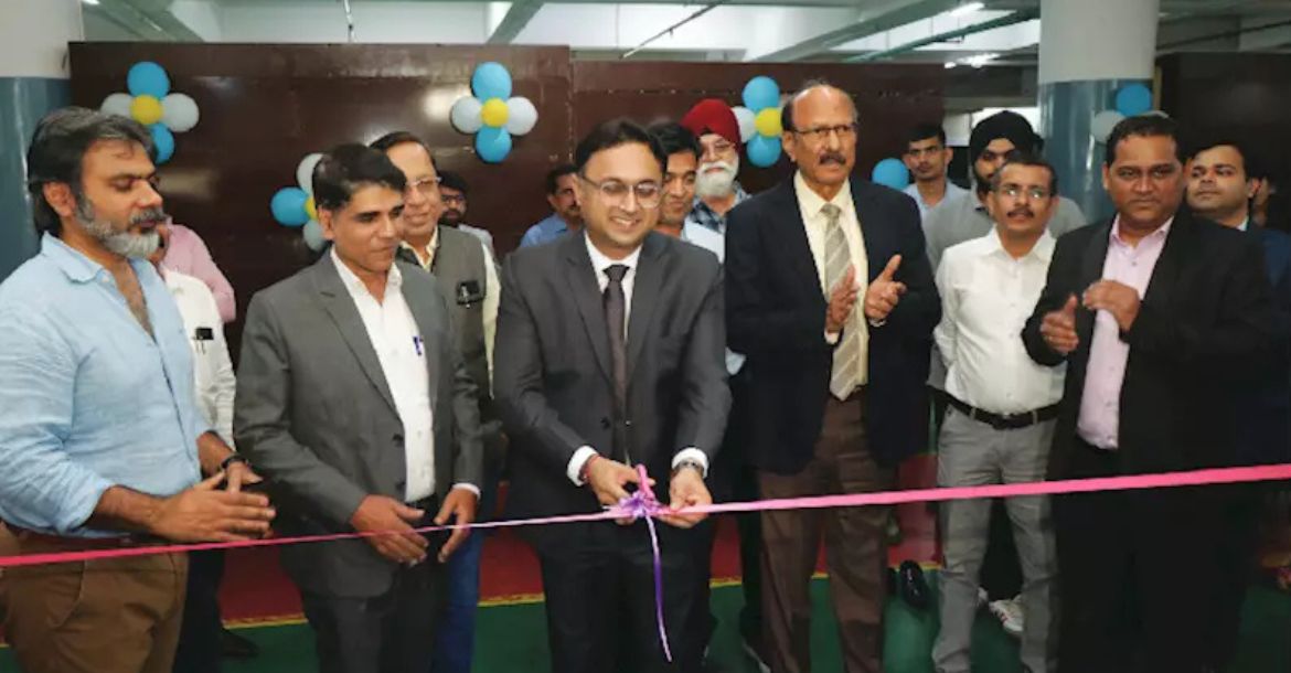 Eco-friendly biodegradable paper cups